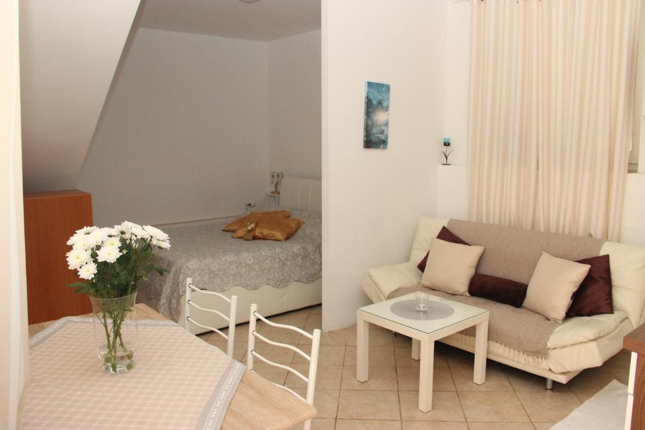 Studio Apartment A&A Mali Lošinj Екстериор снимка